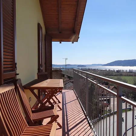 Bella Vista Apartment *